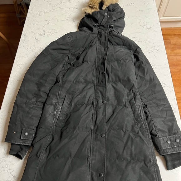 Canada Goose Shelburne Parka - Picture 3 of 10